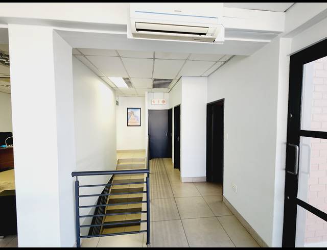 936M² SHOWROOM FOR SALE IN NORTH RIDING